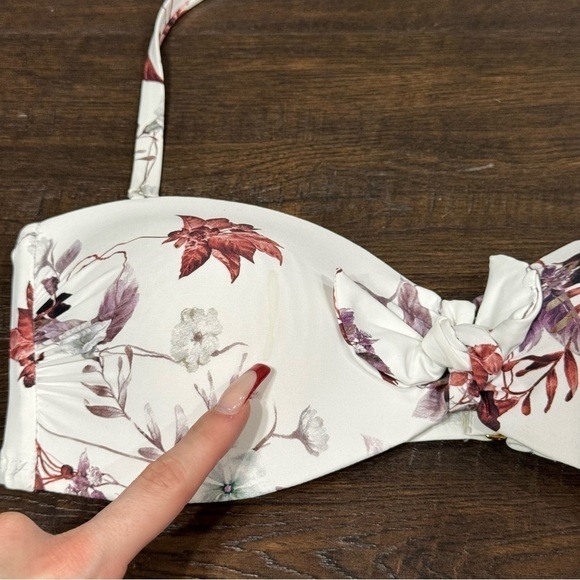 Gianni Bini Floral Bikini Top Size Medium Women - Picture 8 of 8